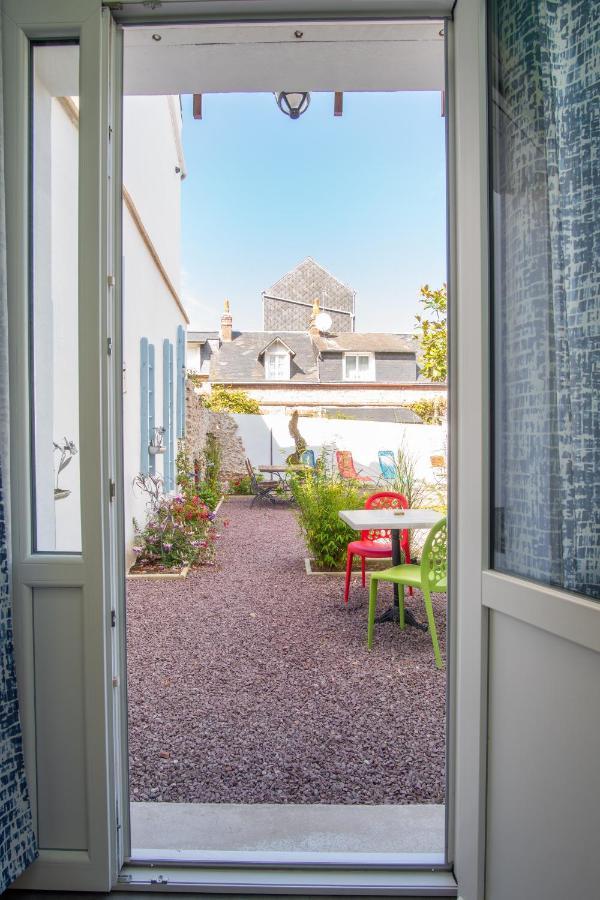 Gite La Perissoire - Place De Parking Incluse Etretat Bagian luar foto